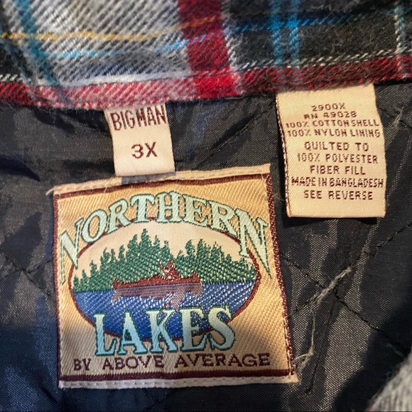 Northern Lakes By Above Average Plaid Flannel Quilted Shacket - Picture 4 of 11